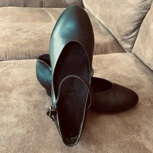 Professional dance shoes